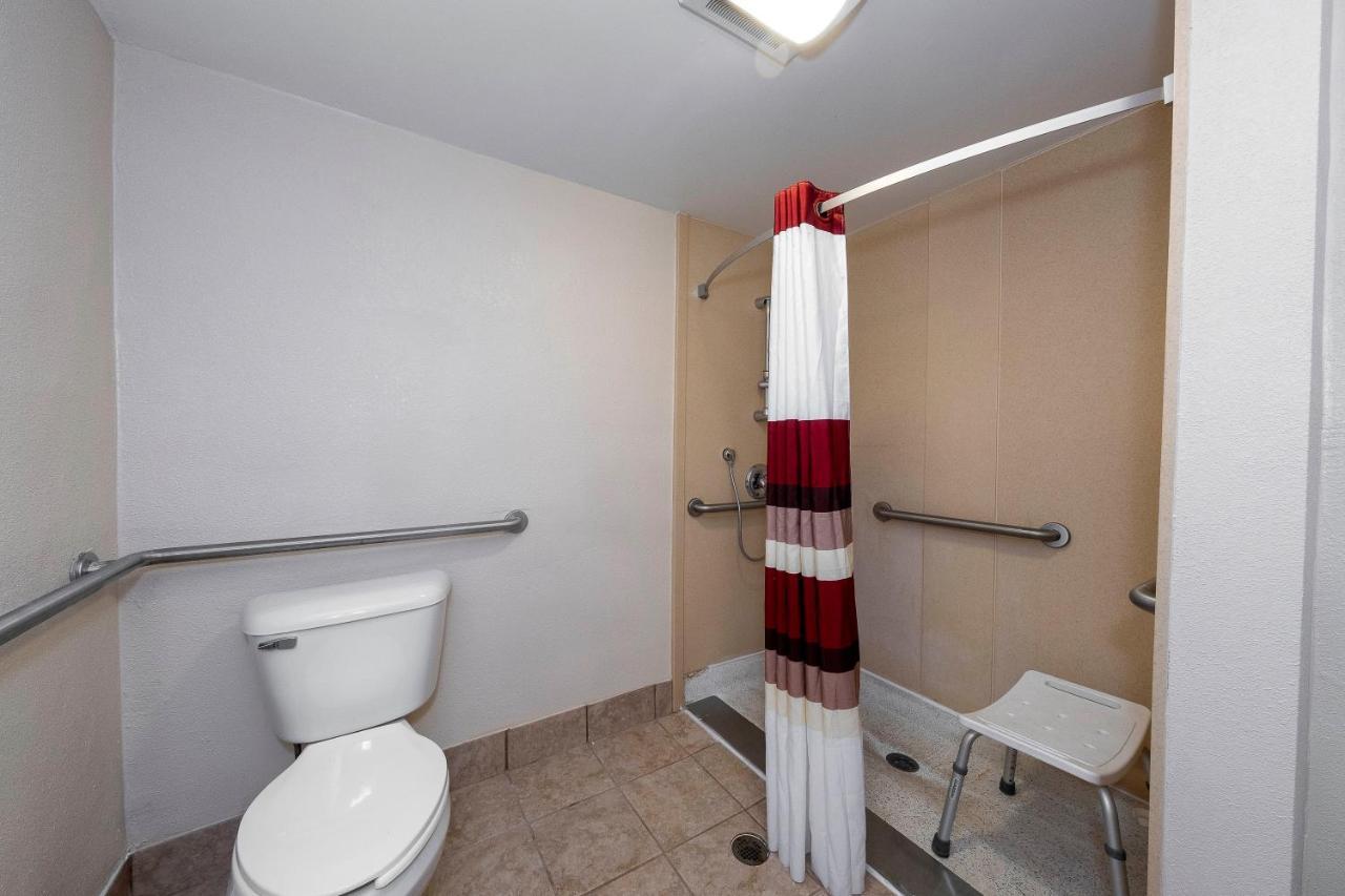 Red Roof Inn Bordentown - Mcguire Afb Bagian luar foto