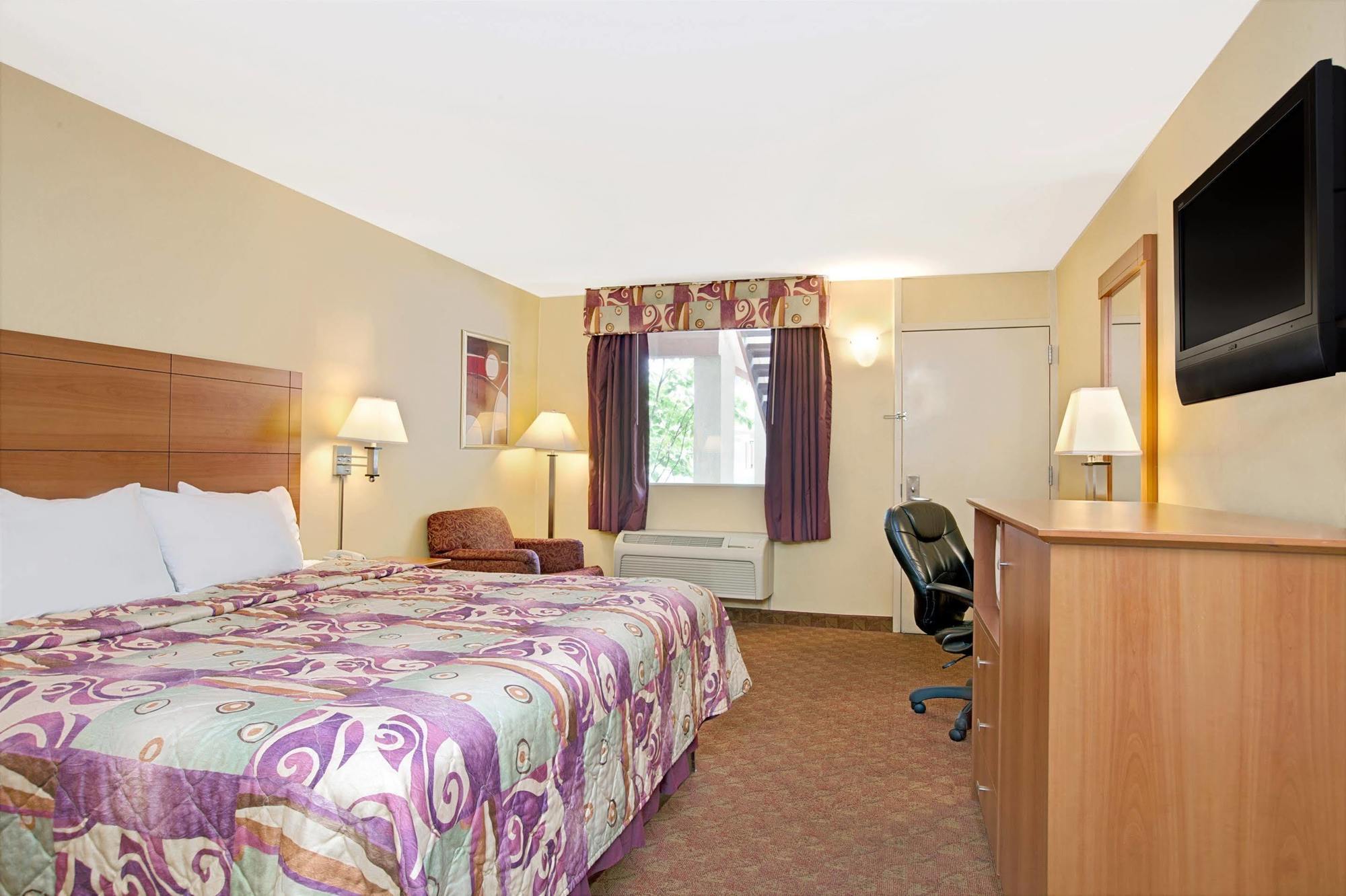 Red Roof Inn Bordentown - Mcguire Afb Bagian luar foto